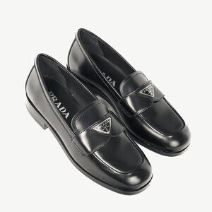 Prada Nero Spazzolato Brushed Leather Logo Loafers
